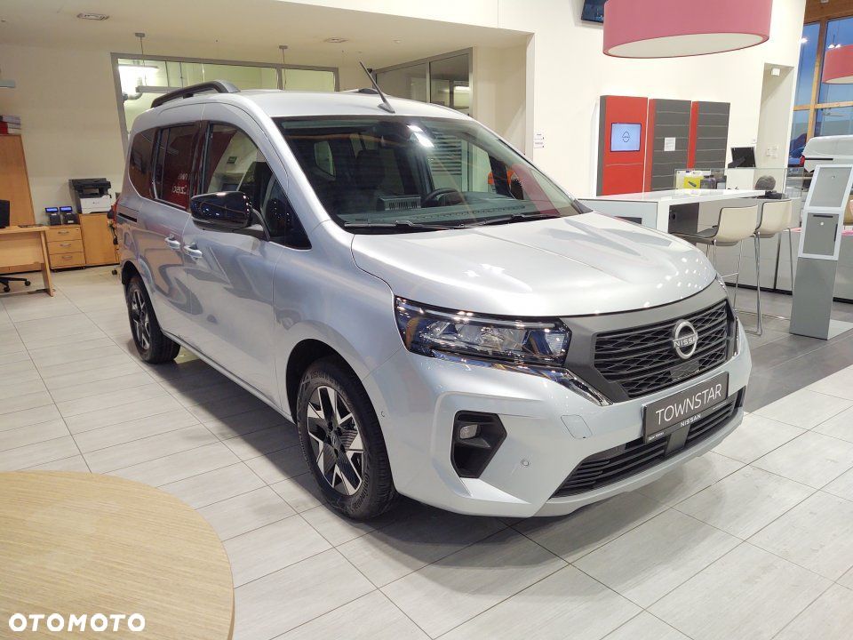 Nissan Townstar - 4