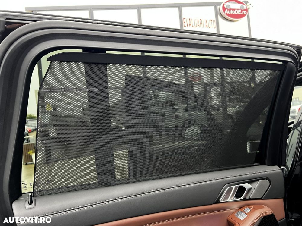 BMW X7 - 21
