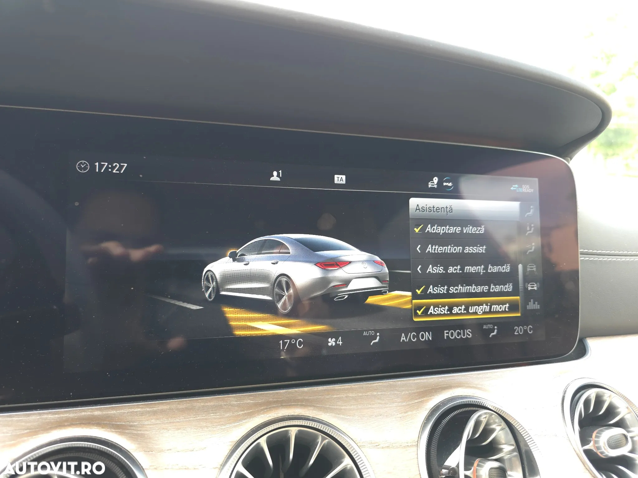 Mercedes-Benz CLS 450 4MATIC Aut - 32