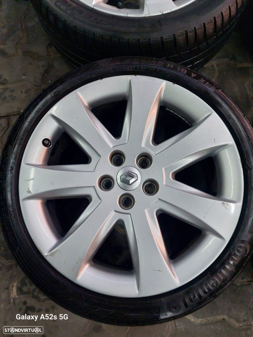 Jantes Renault R18 furação 5X108 - 3