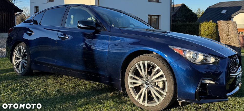 Infiniti Q50 - 8