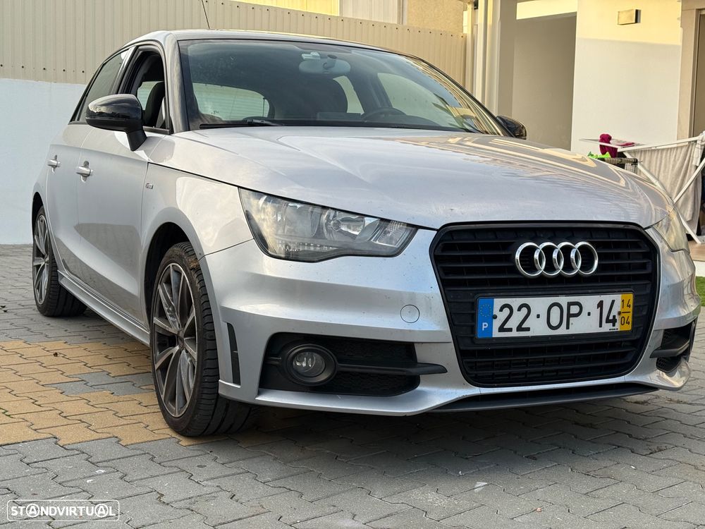 Audi A1 Sportback 1.6 TDI S-line - 1