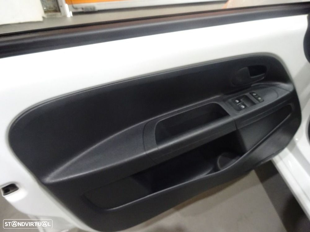 VW e-Up! Confort - 9