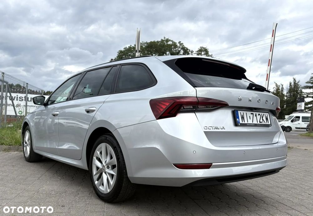 Skoda Octavia 2.0 TDI Ambition - 6