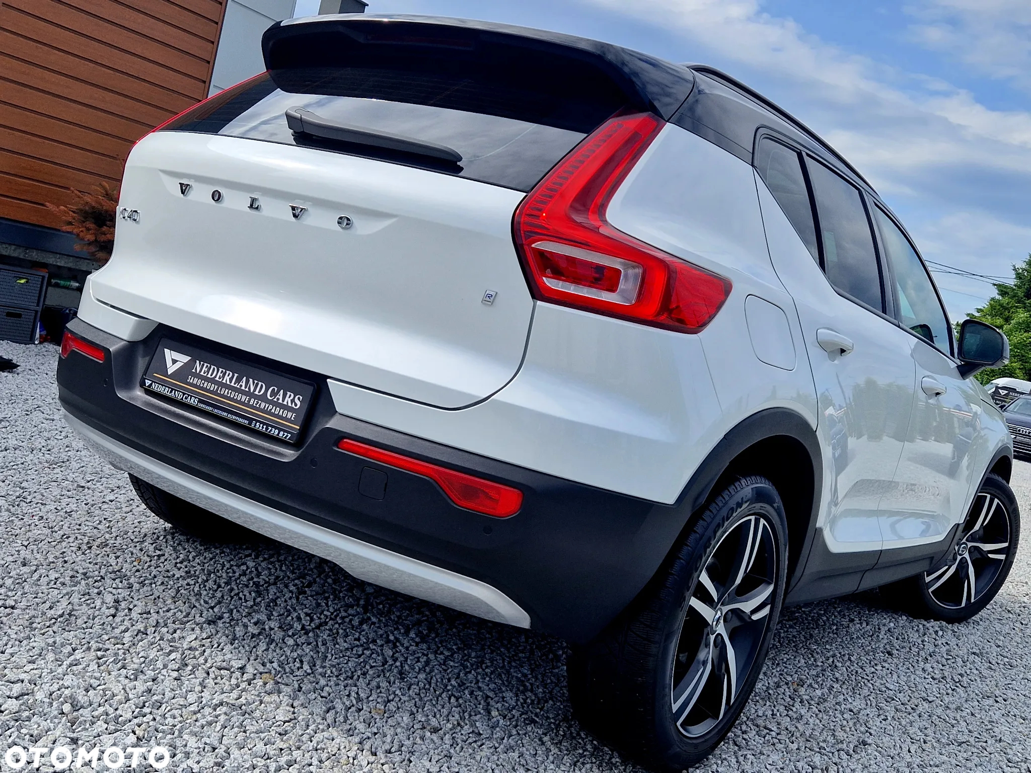 Volvo XC 40 T3 R-Design - 5
