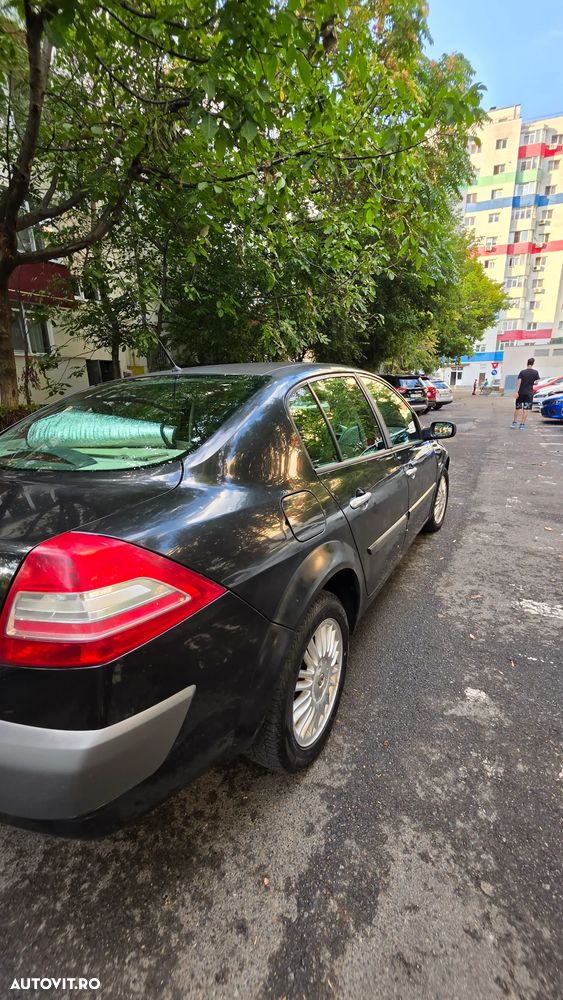 Renault Megane - 5