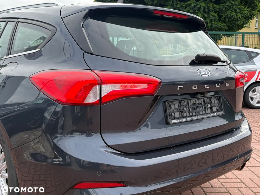 Ford Focus - 10