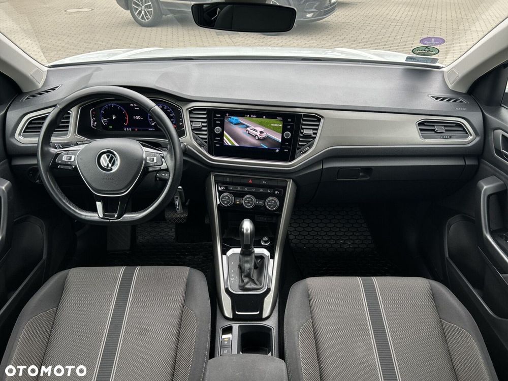 Volkswagen T-Roc 1.5 TSI R-Line DSG - 17
