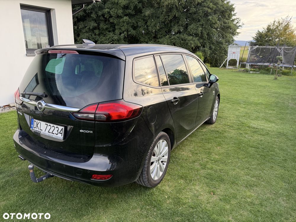 Opel Zafira - 2