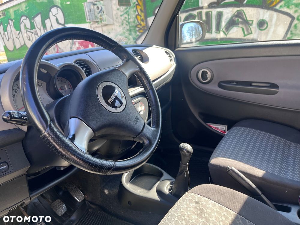 Daihatsu Trevis 1.0 - 6