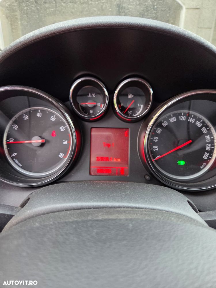 Opel Astra 1.6 Enjoy - 8