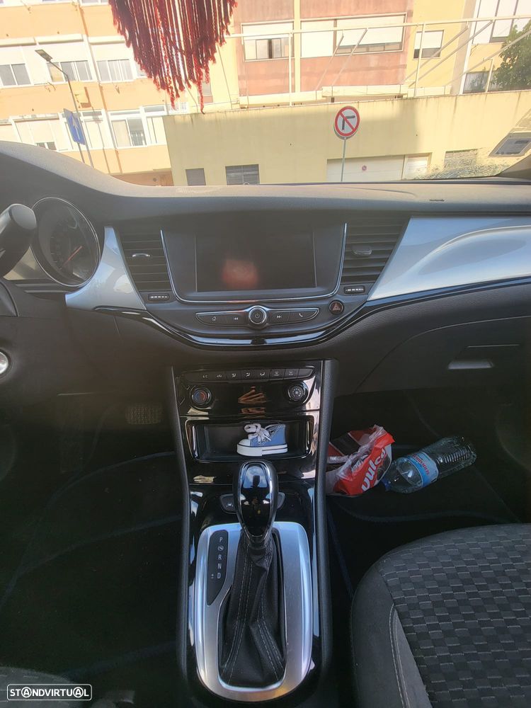 Opel Astra 1.5 D Business Edition Aut. S/S - 2