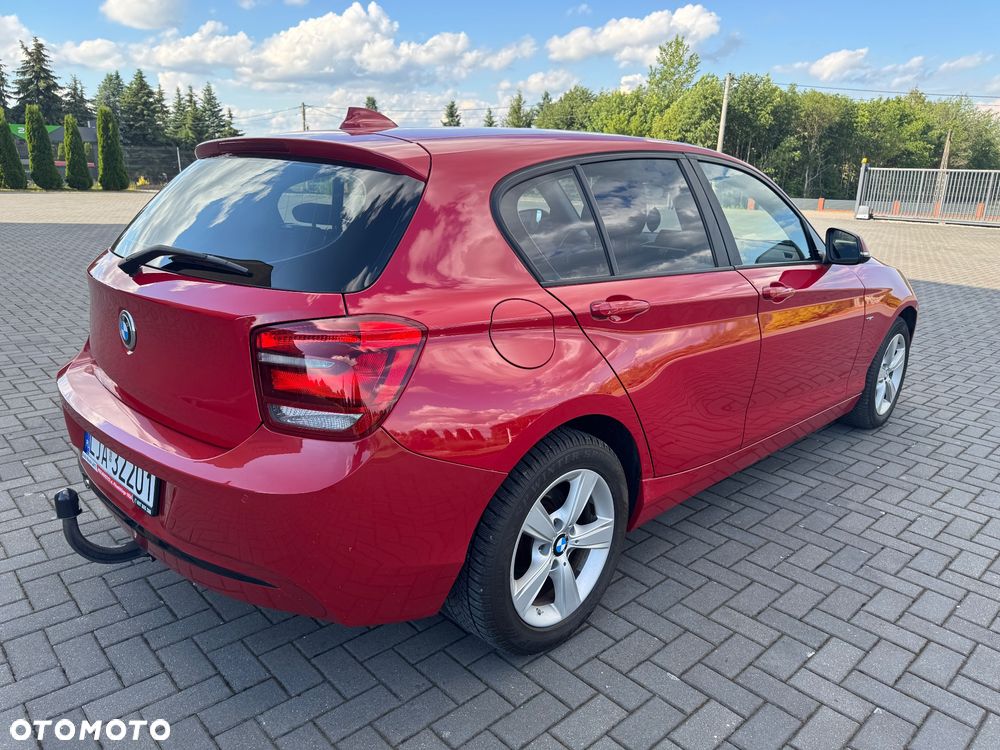 BMW Seria 1 116d Sport Line - 6