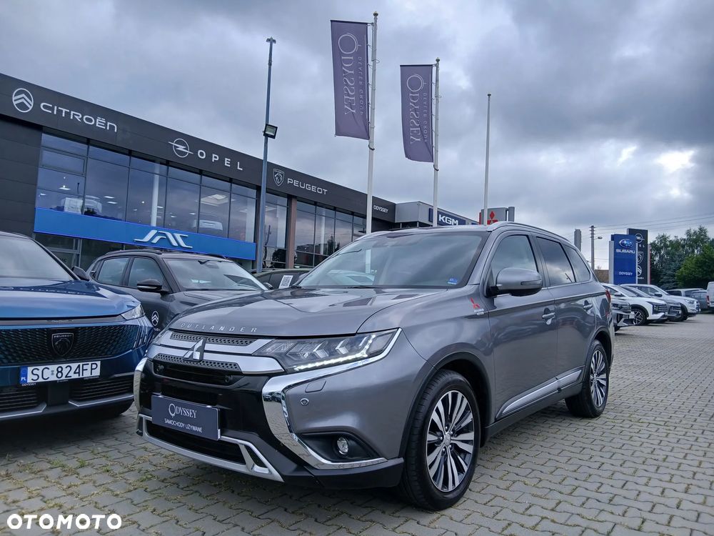 Mitsubishi Outlander 2.0 Instyle + 4WD CVT