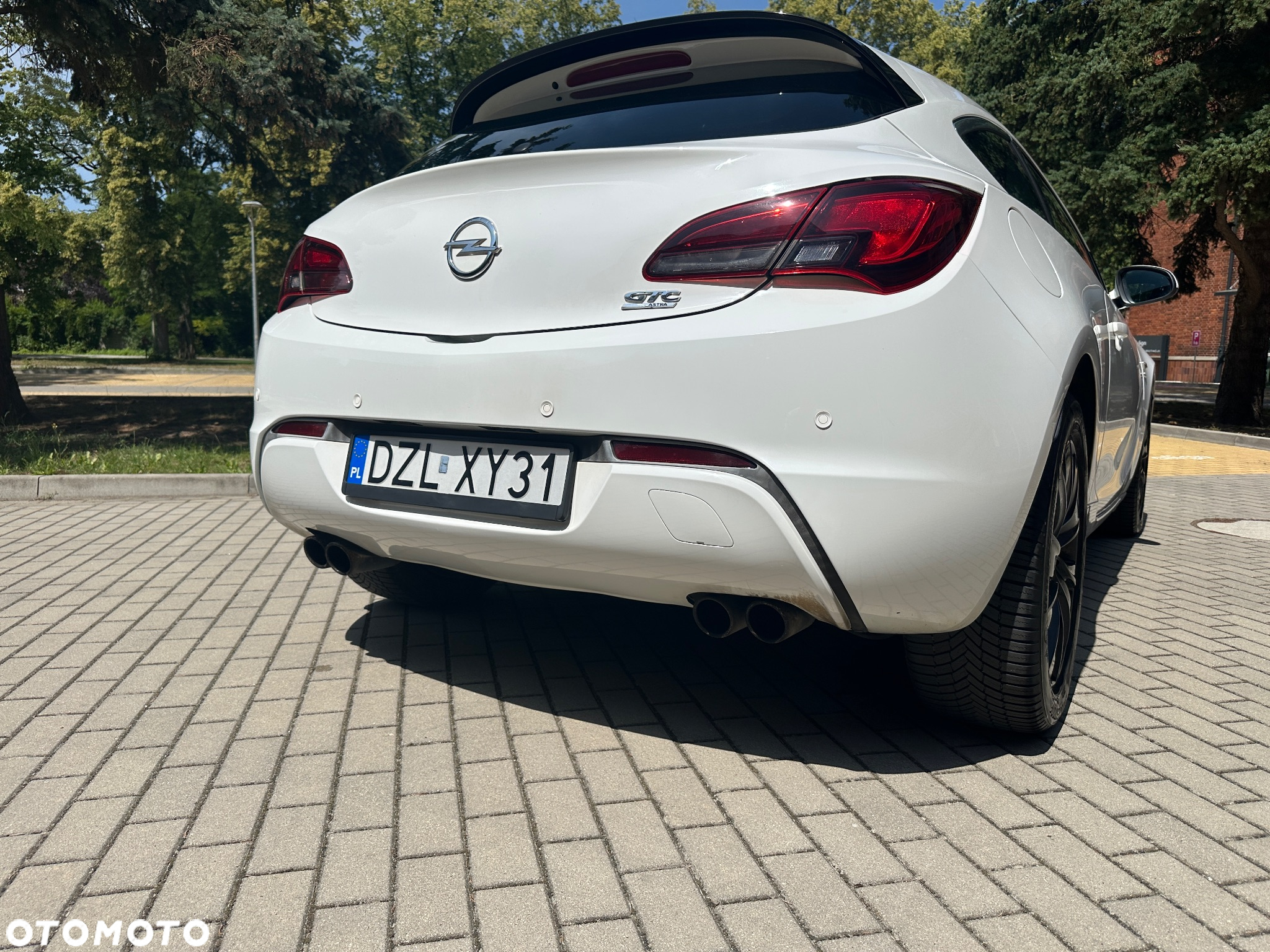 Opel Astra GTC 1.4 Turbo - 3