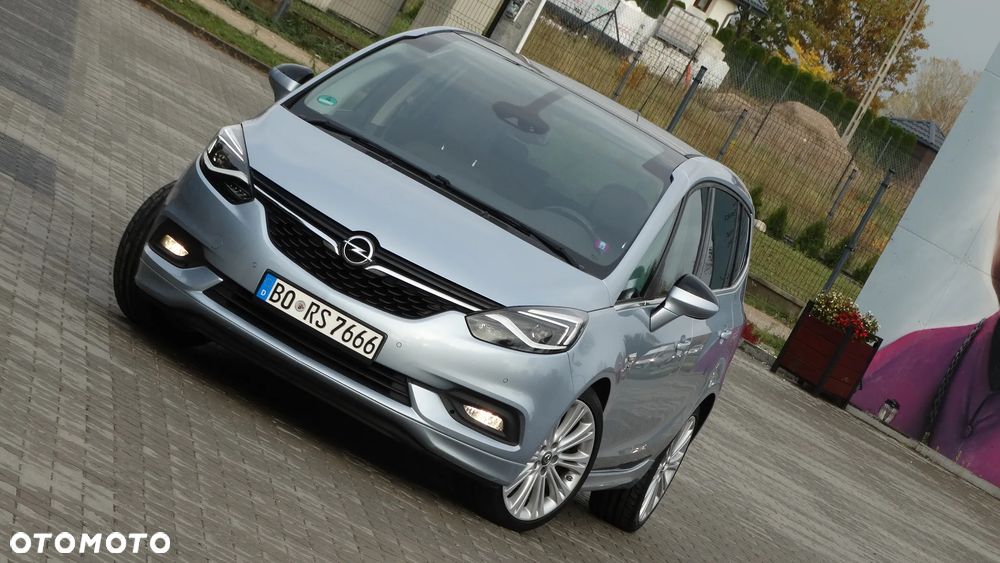 Opel Zafira 2.0 D (CDTI ecoFLEX) Start/Stop Business Innovation - 32