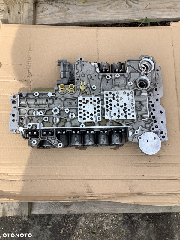 MERCEDES W213 ELEKTROZAWÓR SKRZYNI 9G-TRONIC
