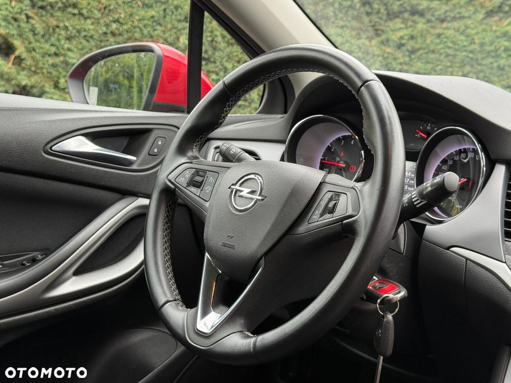 Opel Astra 1.4 T GPF Dynamic S&S - 11