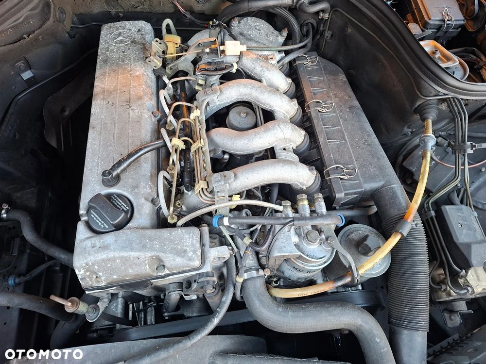 Mercedes-Benz W124 (1984-1993) 1989
