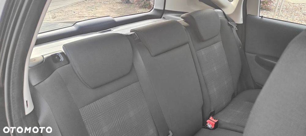 Mercedes-Benz Klasa A 160 BlueEFFICIENCY Elegance - 30