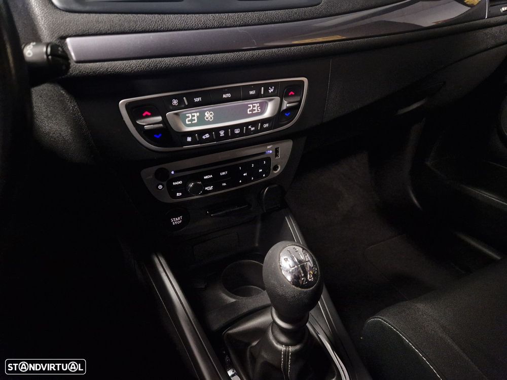 Renault Mégane Sport Tourer 1.5 dCi Limited - 16