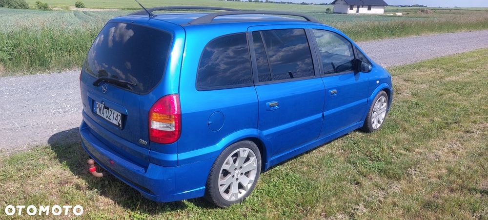 Opel Zafira - 3