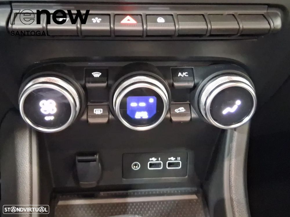 Renault Captur 1.6 E-Tech Full Hybrid Techno - 19