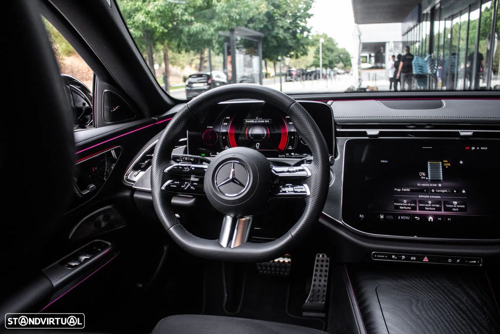 Mercedes-Benz E 300 de AMG Line - 35