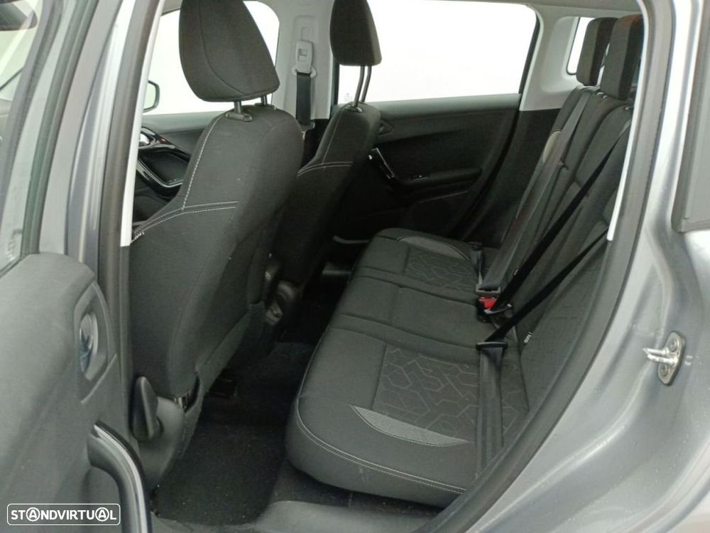 Peugeot 2008 BlueHDi 100 STOP & START Active - 6