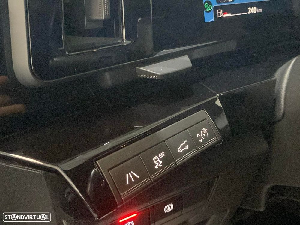 Renault Austral 1.2 E-Tech Iconic Espirit - 12
