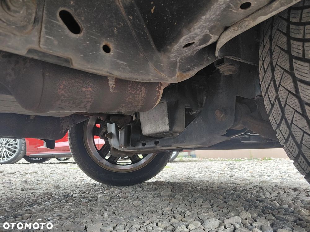 Dodge Nitro 4.0 V6 RT - 33