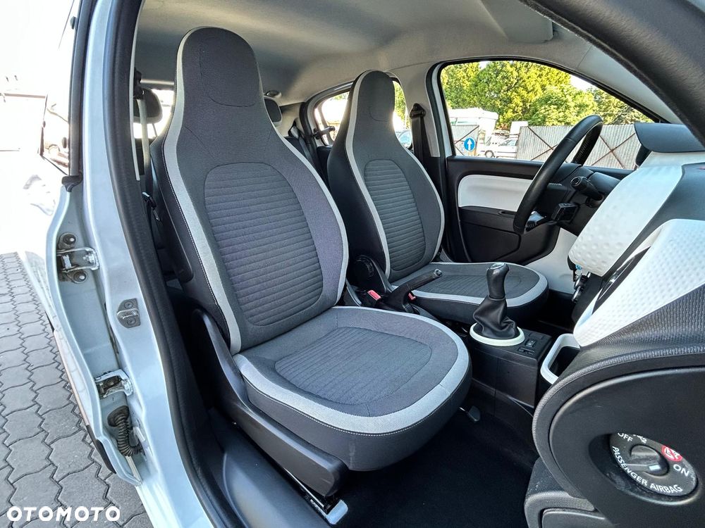 Renault Twingo SCe 70 Intens - 24