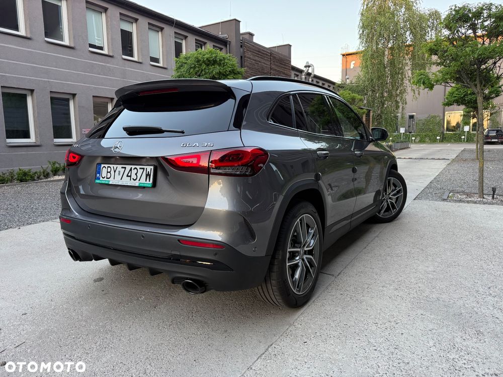 Mercedes-Benz GLA AMG 35 4-Matic - 10