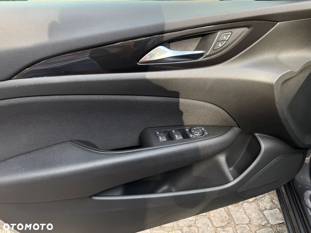 Opel Insignia 2.0 T Elegance S&S - 14