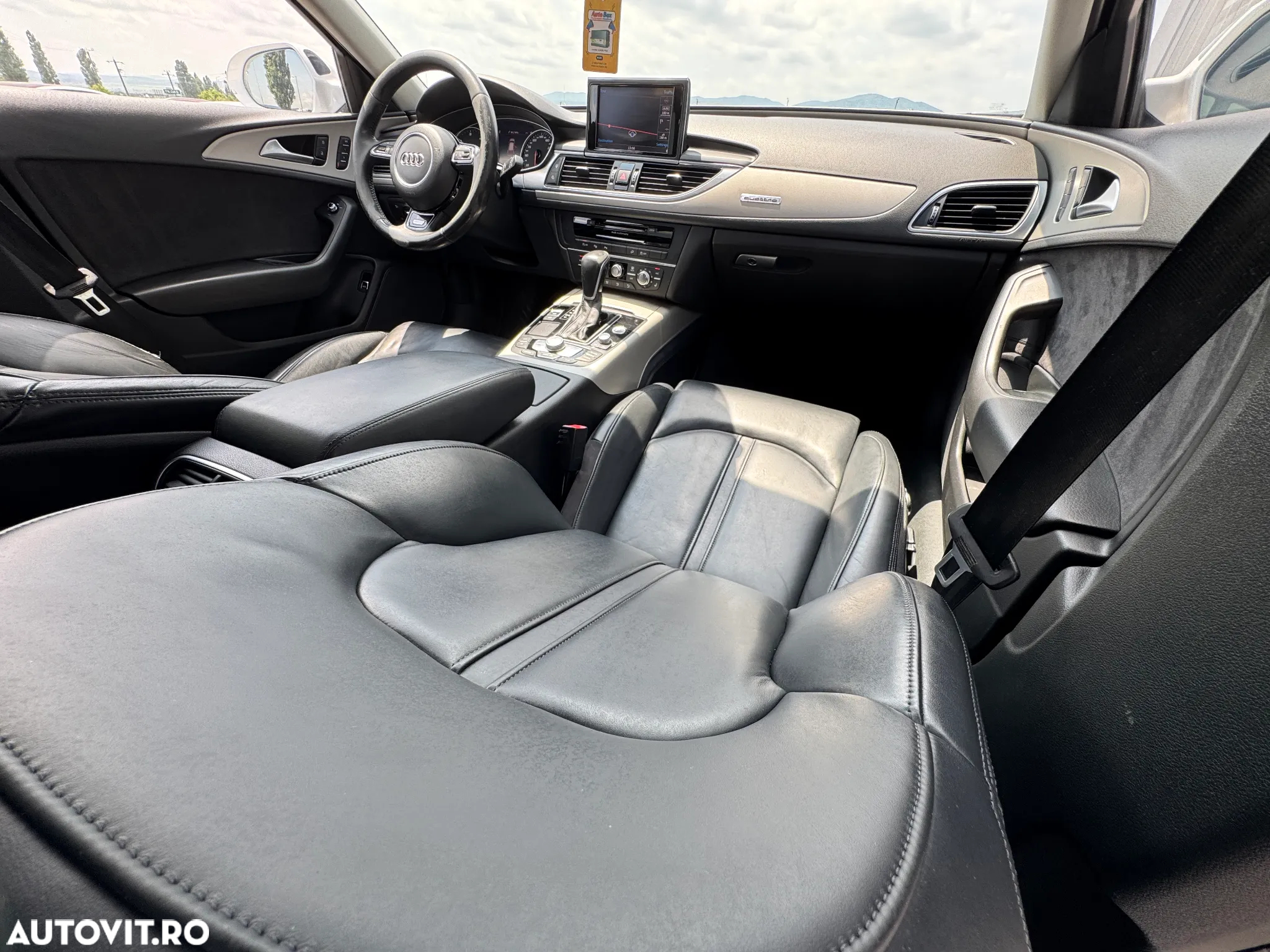 Audi A6 Avant 3.0 TDI quattro S tronic - 29