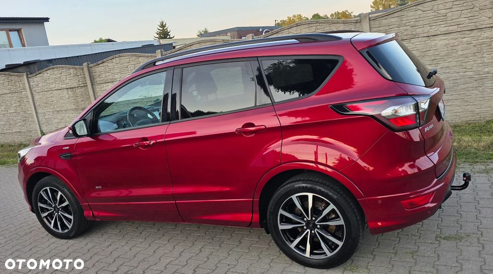 Ford Kuga 2.0 TDCi 4x4 ST-Line - 12