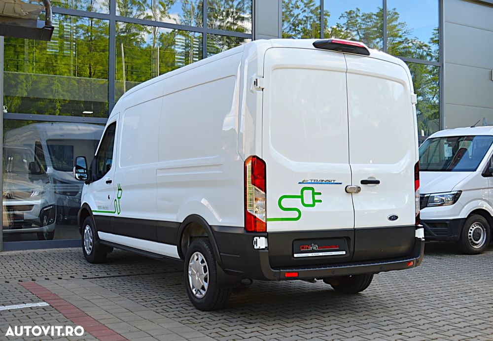 Ford E-TRANSIT L3H2 3500KG - 8