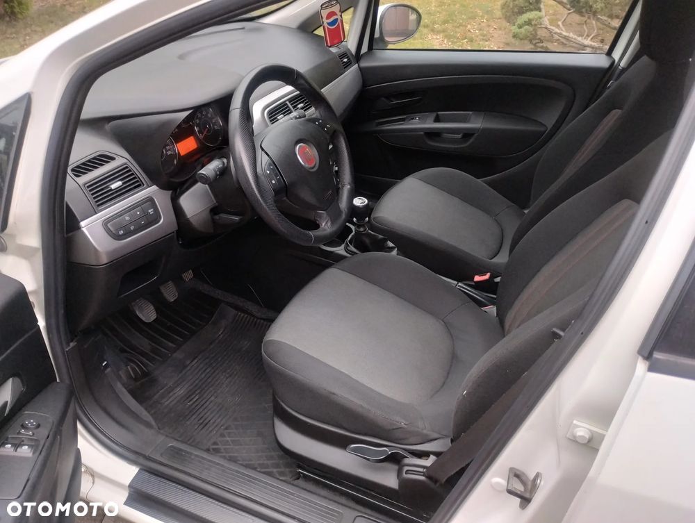 Fiat Punto 2012 - 4