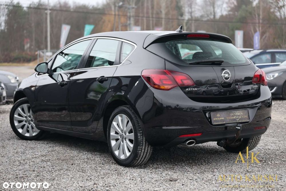 Opel Astra - 4