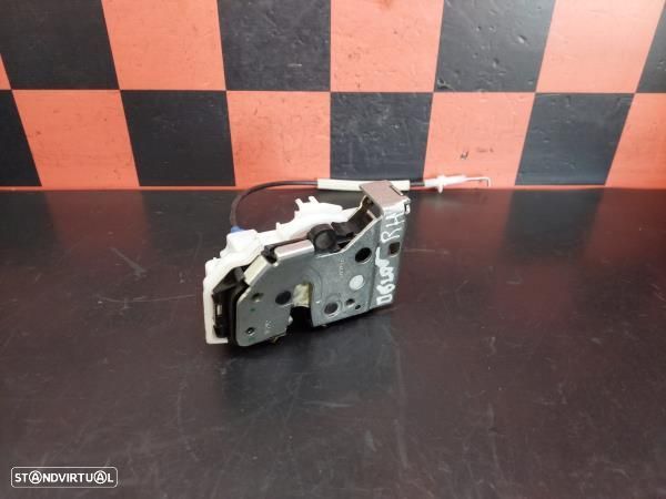 Fecho Porta Frente Direito Fiat Doblo Caixa/Combi (263_) - 1