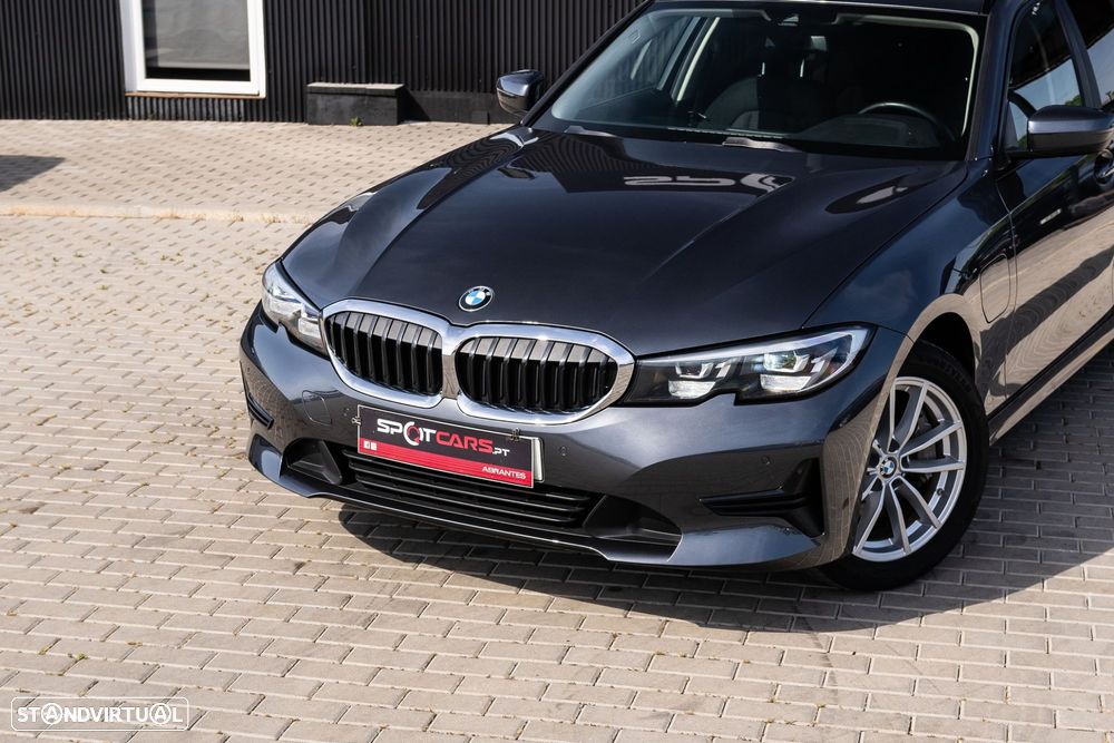 BMW 330 e Corporate Edition Auto - 3
