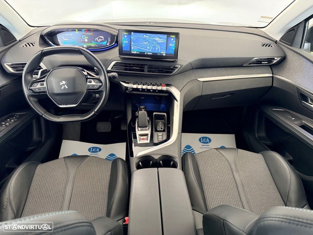 Peugeot 3008 1.6 Hybrid Allure Pack e-EAT8 - 32