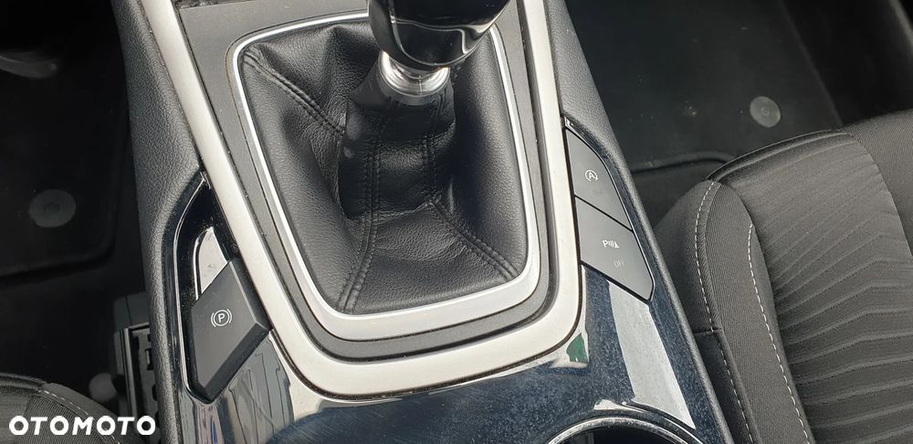 Ford S-Max - 31