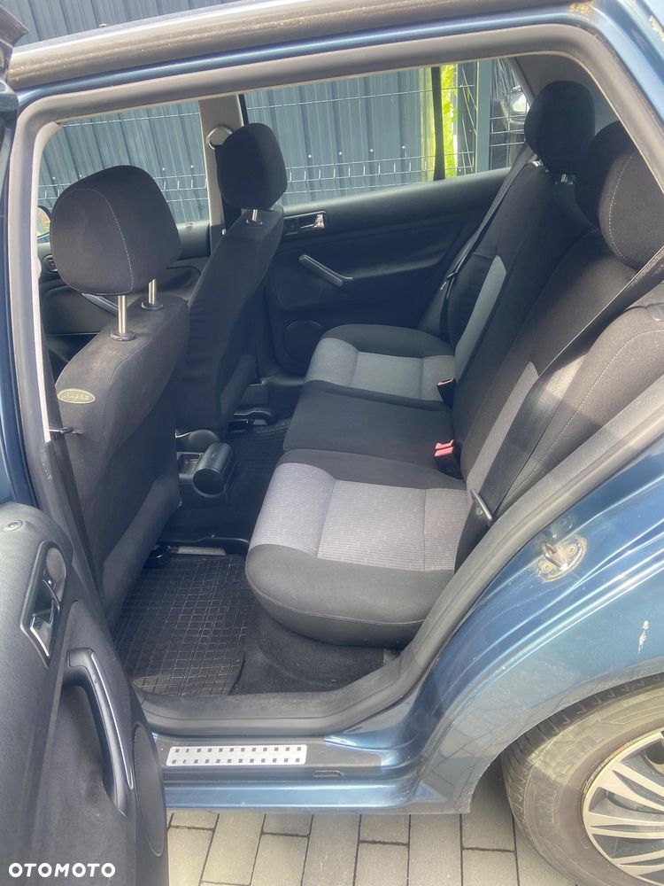 Volkswagen Golf - 9
