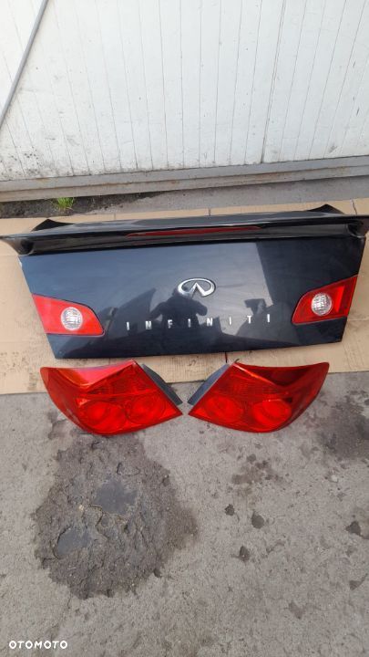 Infiniti klapa lampa tył - 2