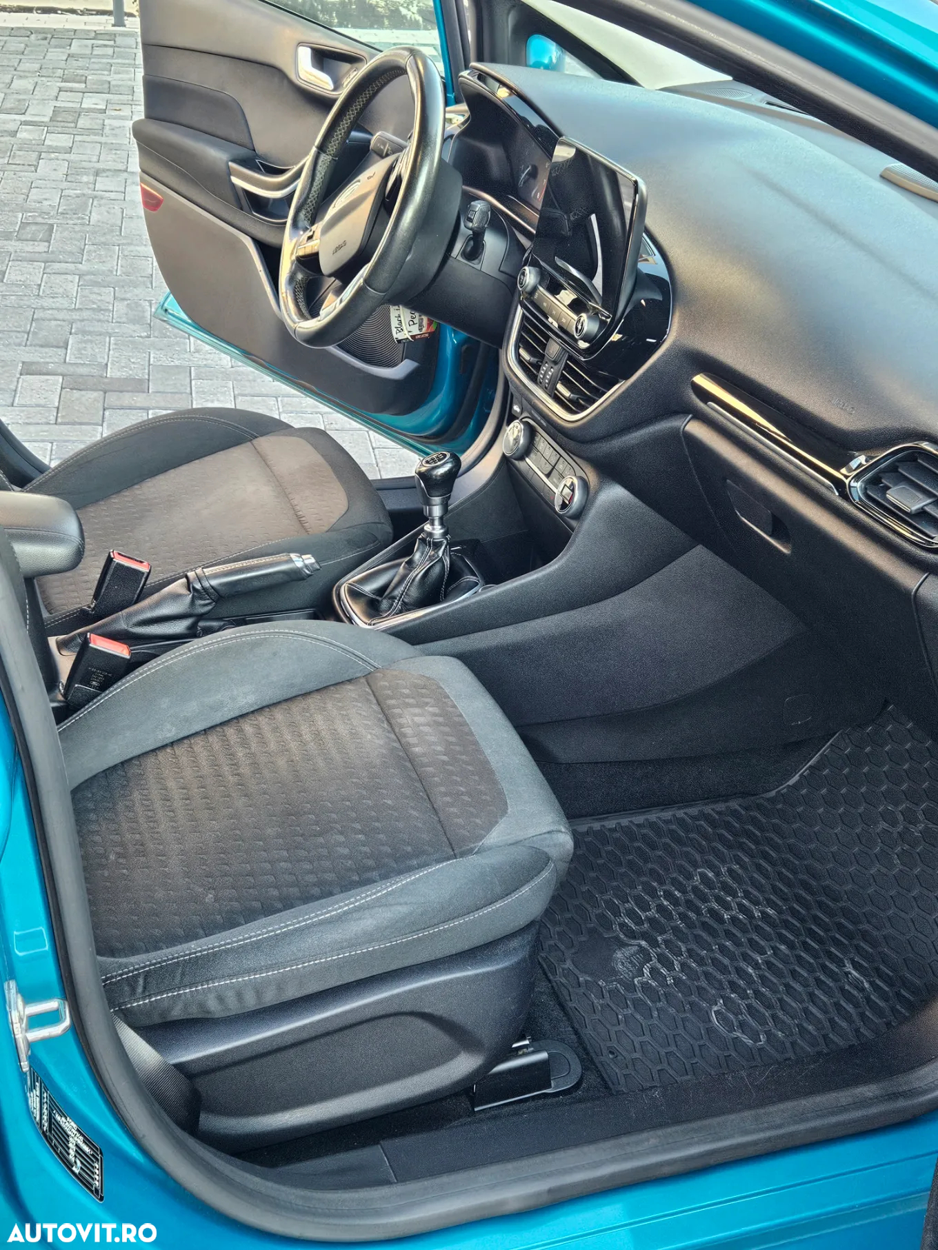 Ford Fiesta 1.0 EcoBoost Titanium - 10
