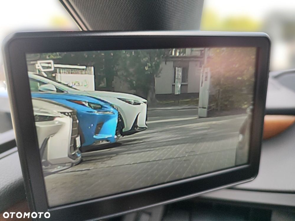 Lexus ES 300h Omotenashi - 23
