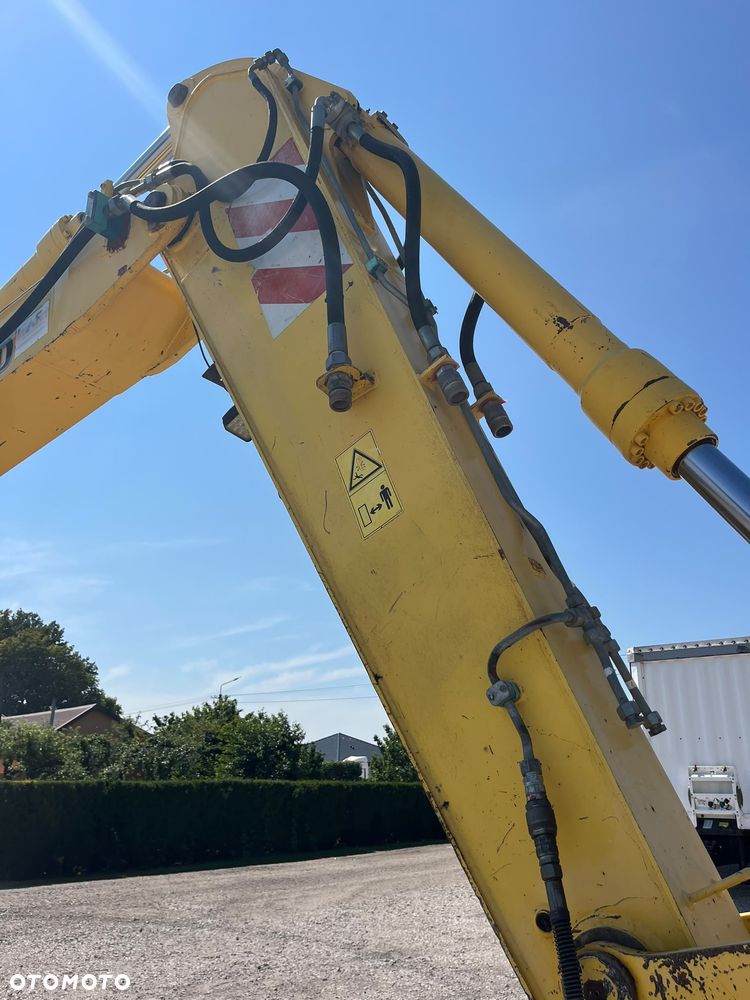 New Holland MH PLUS 18 TON - 30