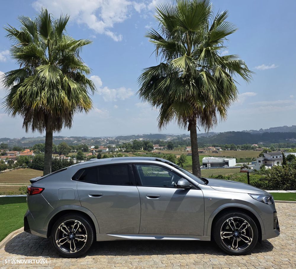 BMW iX2 eDrive20 Pack Desportivo M Pro - 17