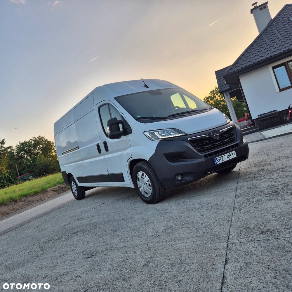 Opel Movano - 1